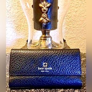 KATE SPADE New York Nika Tri-Fold Wallet Black Saffiano Leather MSRP $187 NWOT